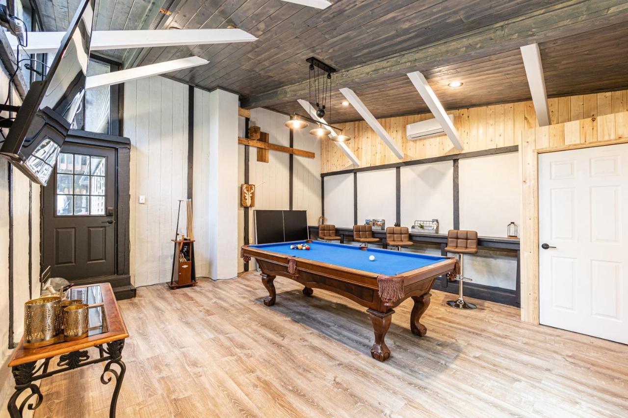Fun Cabin With Hot Tub, Pool Table & Fire Pit - Big Blue Брайсон-Сити Экстерьер фото